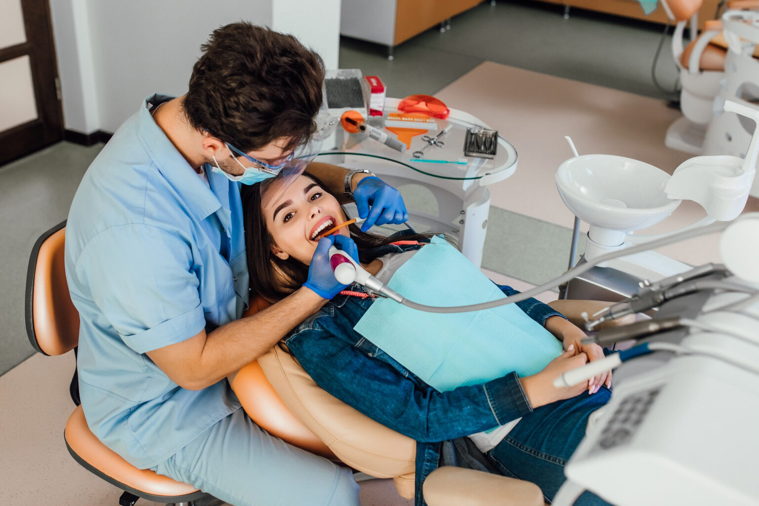 What to Expect from Clear Removable Aligners: A Beginner’s Guide